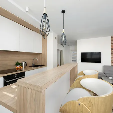 Apartamento Spacious In Center With Air Conditioning And Desks By Renters