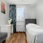 Spacious In Center With Air Conditioning And Desks By Renters * Varsovie